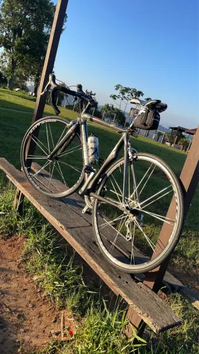 Bicicleta carbono Speed Trek Madone 53 (Ultegra)
