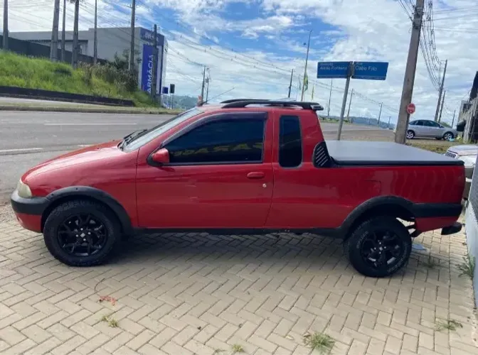 Fiat Strada LX 1.6 MPI 16V 2000