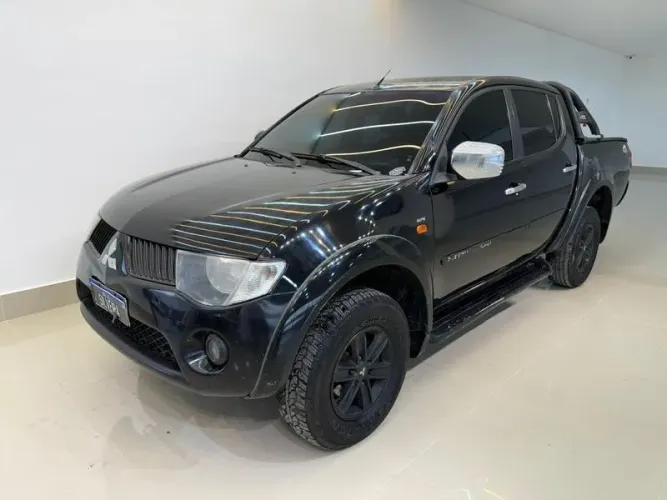 Mitsubishi L200 Triton HPE 3.2 CD TB Int.diesel AUT 2010