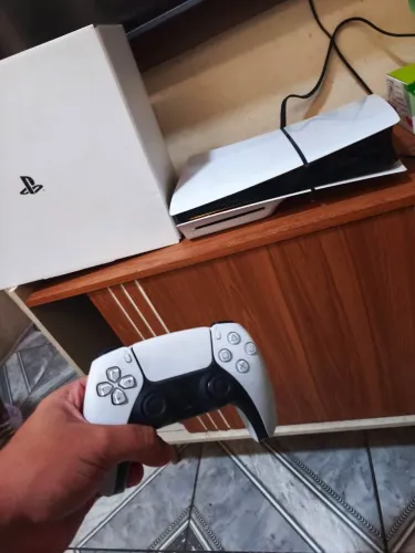 Ps5 slim mídia física 1tb completo