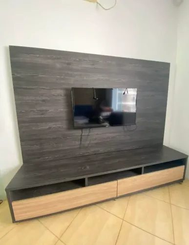 Rack com painel para TV