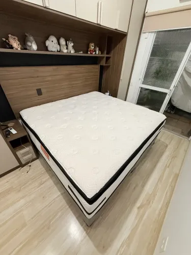 Cama box baú king size editada