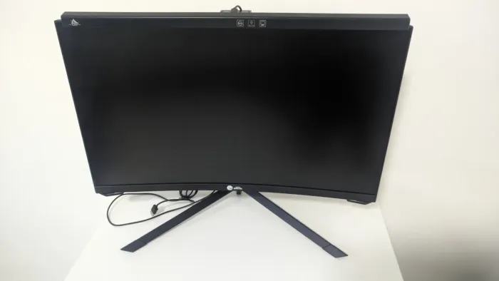 Monitor Gamer Curvo + Brinde (Luz para monitor)