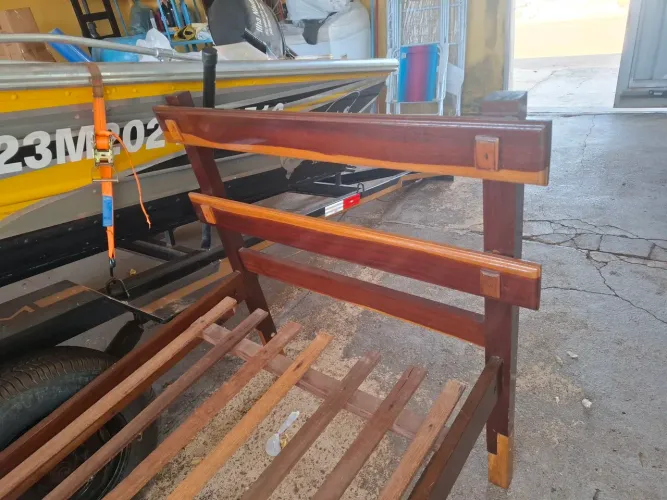 Cama madeira solteiro 88