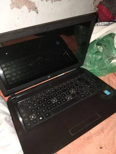 Notebook HP core i5 8gb ram SSD Kingston 240gb Win 11 bateria 2 horas
