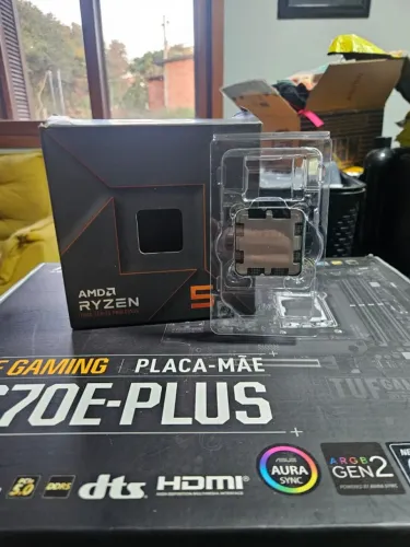 Kit Upgrade AMD Ryzen 5 7600X + ASUS TUF X670E-PLUS DDR5 Processador CPU AM5 Placa Mãe