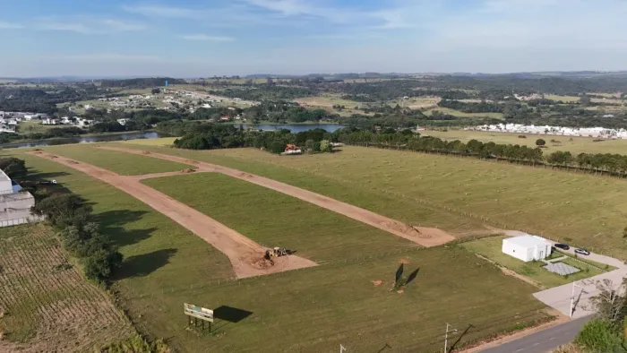 Terreno em Condomínio à Venda em Indaiatuba-SP, Jardim Indaiatuba Golf 300,00 m² de Área