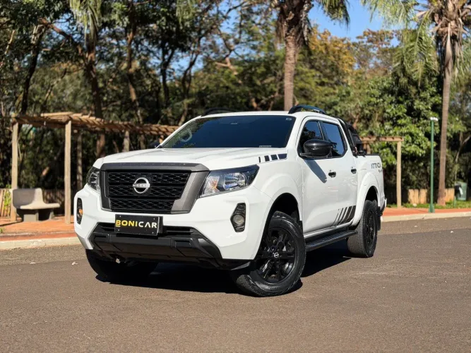 Nissan Frontier Attac.cd 4X4 2.3 Bi-TB Die. AUT 2024