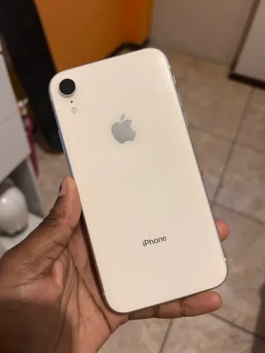 iPhone XR 128GB Branco - Face ID OK | Tudo funcionando | Leia a descrição