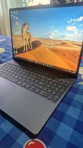 Notebook Lenovo Slim 3 ryzen 7 7735hs 24gb RAM 512gb nvme 3 meses de uso