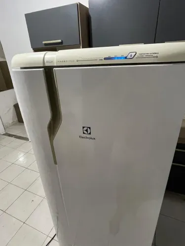 Geladeira Electrolux