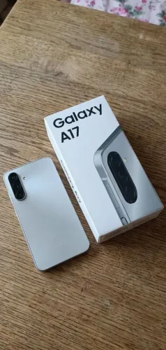 A17 na caixa 