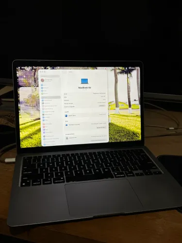MacBook M1 2020 256GB + MagicMouse 