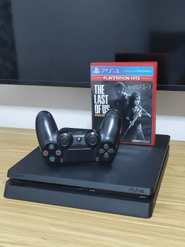 PS4 Slim + 1 controle e jogo - aceito envio 