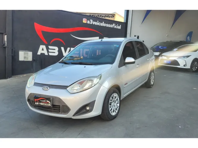 Ford Fiesta Sedan 1.6 16V Flex Mec. 2012