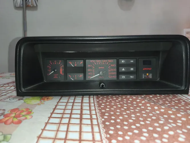 PAINEL GOL QUADRADO BX/87 FUNCIONANDO ODG CONTA GIROS VERMELHO