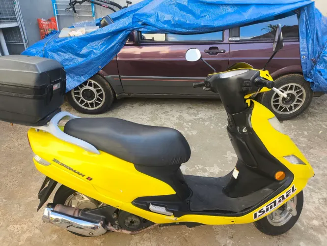 Suzuki Burgman 125i 2012/2013