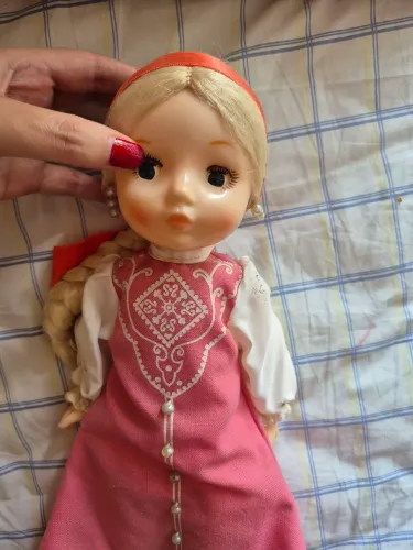 Boneca antiga (Russa?)