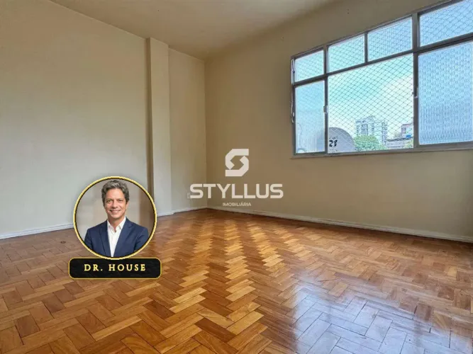 Apartamento Espaçoso com 2 Quartos e 2 Banheiros no Méier! M77K