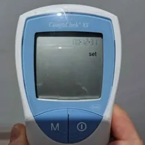 ? Aparelho CoaguChek - Medidor de Coagulação (INR)