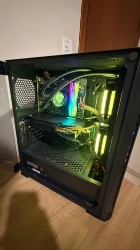 PC Gamer i5 12400F + RX 590 8GB + 16GB RAM + SSD 120GB + HD 1TB