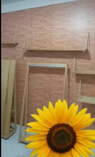Vendo Arara/Closet aberto com prateleiras e Cabideiro em madeira