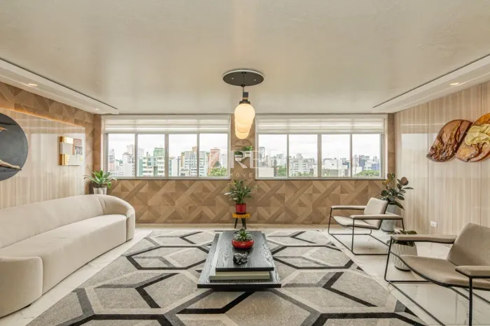 APARTAMENTO FACE NORTE À VENDA COM 4 QUARTOS NO ALTO DA RUA XV