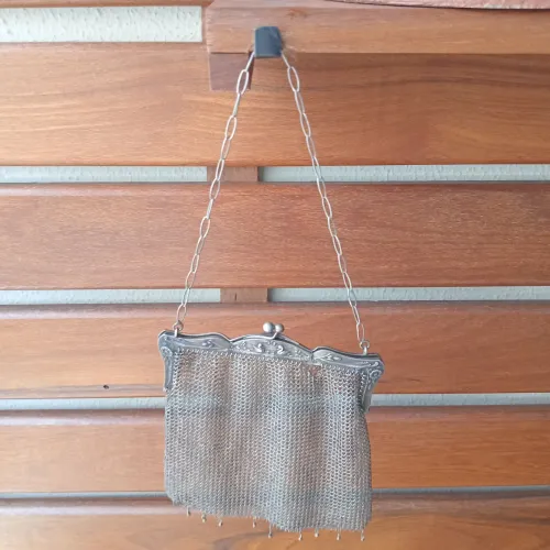 Bolsa de malha em alpaca anos 20/30