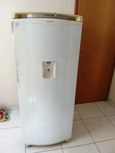 Geladeira consul usada