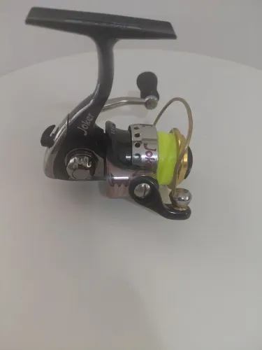 Molinete Joker black 800