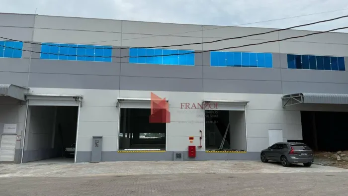 Galpão para alugar, 1829 m² por R$ 44.002,50/mês - Canhanduba - Itajaí/SC