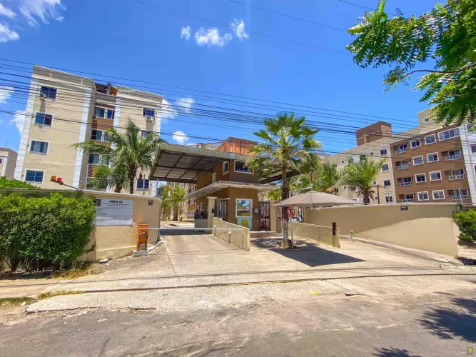 Mobiliado 1 suíte + 2 quartos com ambientes climatizados em Messejana
