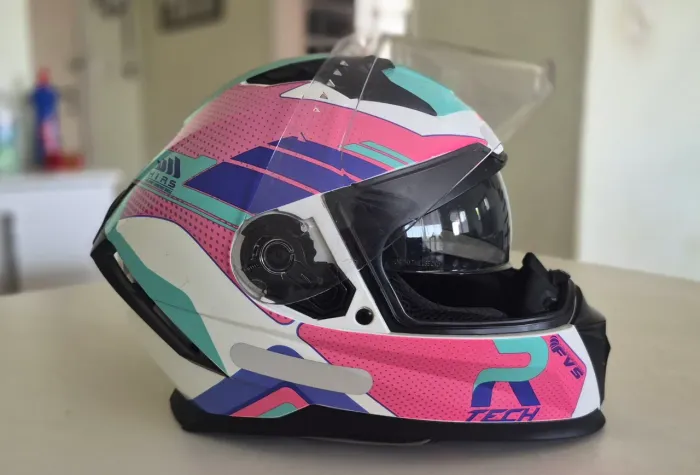 Capacete Fechado Esportivo C/ Oculos Race Tech Volt Rosa
