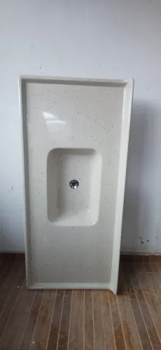 Vende-se Pia de cozinha granito semi sintética, 1.20 por 55cm nunca usada. Retirar em SBC