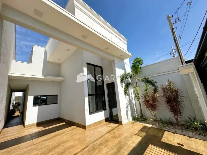 Casa de alto padrão disponível para locação no JARDIM GISELA, TOLEDO - PR