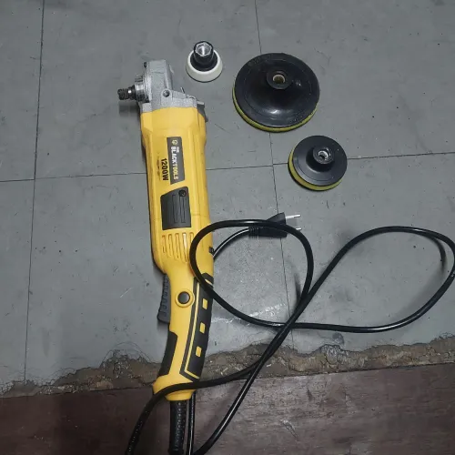 Politriz rotativa 1200w 6 velocidades BlackTools