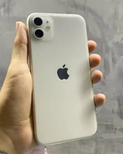Estou vendendo iPhone 11 64gb