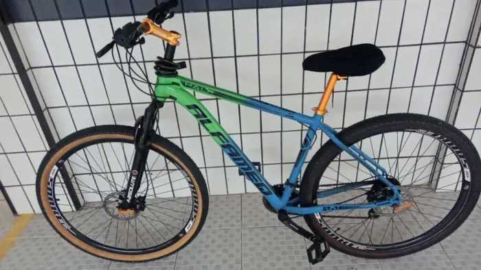 Vendo bicicleta aro 29 ou troco por celular