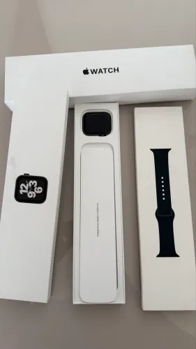 Apple Watch SE 44mm