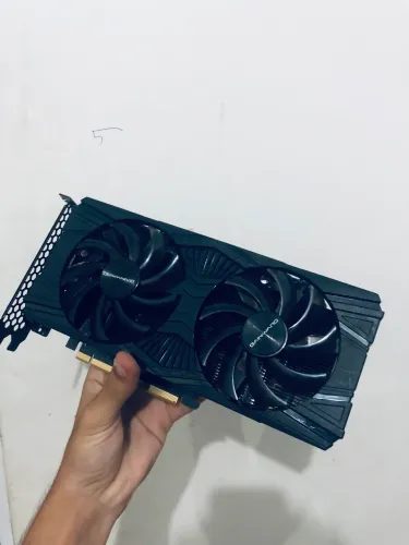 GTX 1660 ti Gainward Black Series OC (defeito)