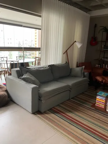 Sofá retrátil