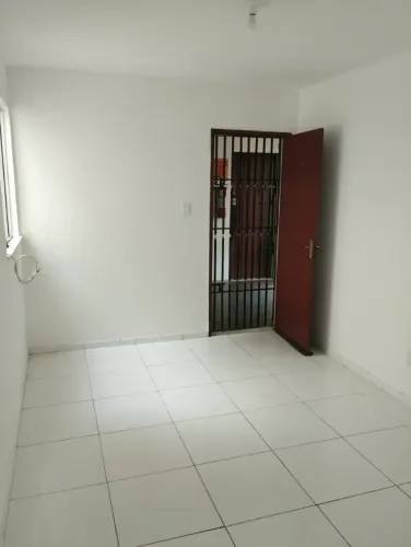 Imóvel para aluguel e venda com 49 metros quadrados com 2 quartos em Turu - São Luís - MA