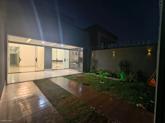 Casa para Venda em Goiânia, Jardim Fonte Nova, 3 dormitórios, 1 suíte, 2 banheiros, 2 vaga