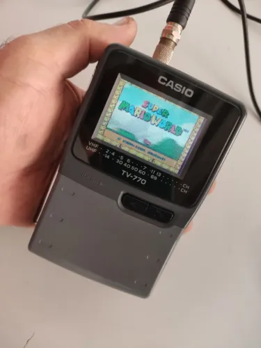 Mini Teve Portátil Casio Color Lcd 770g Funciona Ok Hmd  (Usado)