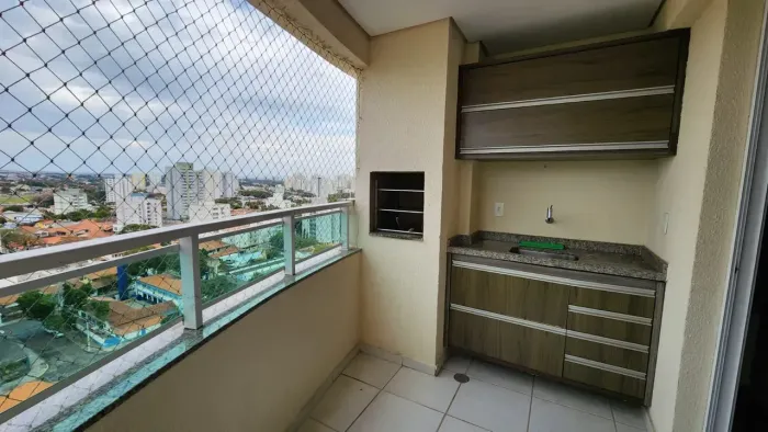 Imóvel para aluguel tem 96 metros quadrados com 3 quartos