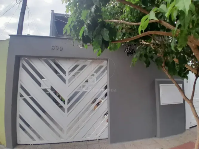 Casa para alugar no bairro Vila Romana com 2 suítes na Região Leste de Londrina