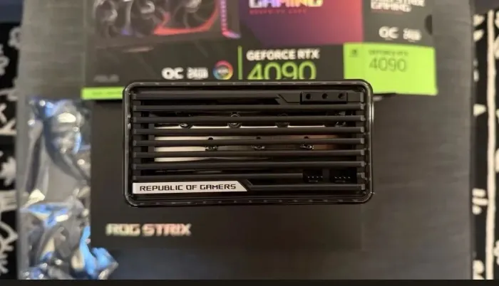 Placa Geforce Rtx 4090 RogStrix 24 Gb