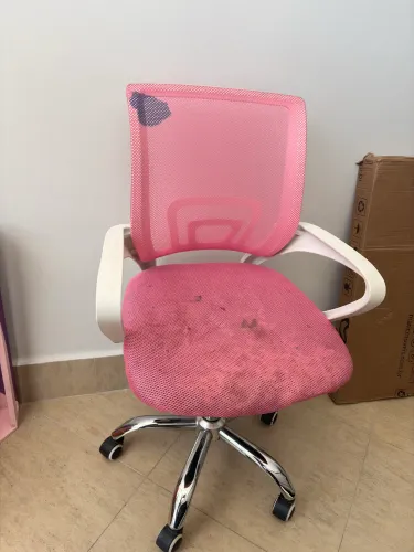 Doação Cadeira de escritório rosa