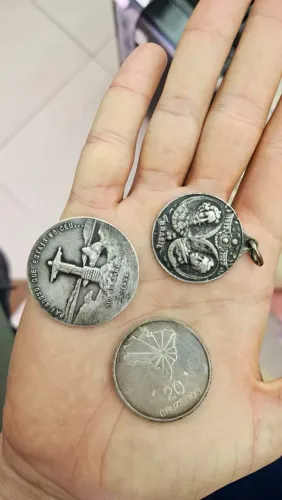 Moedas Antigas de Prata