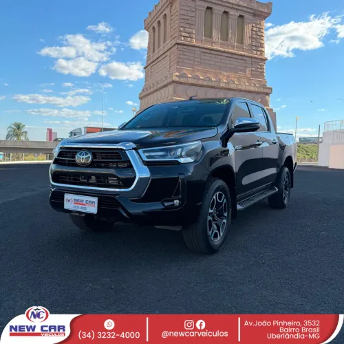 Toyota Hilux CD SRX 4X4 2.8 TDI 16V Diesel Aut. 2024